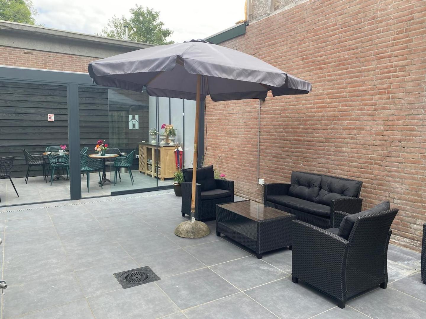 Petite Room With Wifi, Ac, And Shared Kitchen Τίλμπουργκ Εξωτερικό φωτογραφία
