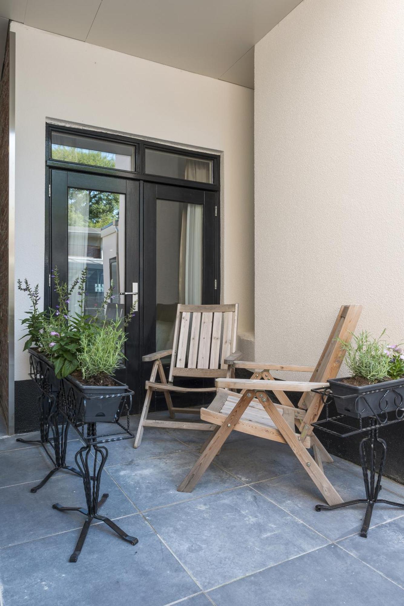 Petite Room With Wifi, Ac, And Shared Kitchen Τίλμπουργκ Εξωτερικό φωτογραφία